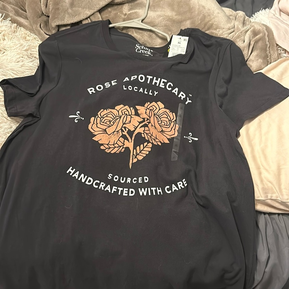 NWT! t shirt